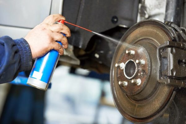 Will Brake Cleaner Remove Paint? (Explained)