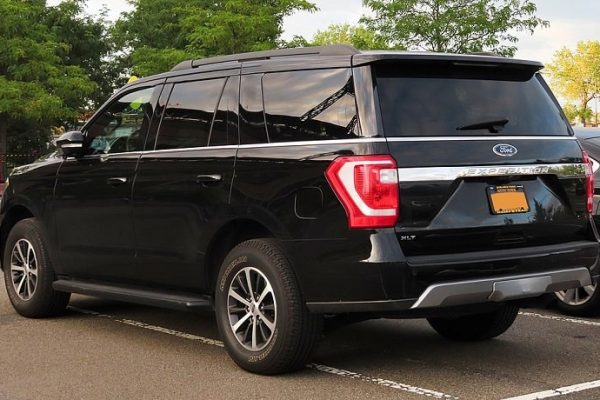 4 Common Ford Expedition Third-Row Seat Problems (Explained)