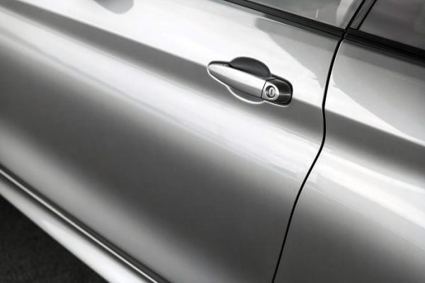 Does Clear Coat Make Paint Darker? (Explained)