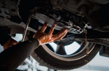 Will Transmission Fluid Stop Rust? (Explained)
