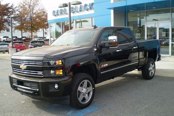 6 Chevy Silverado 2500HD Leveling Kit Problems (Troubleshooting Guide)
