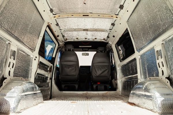 Can You Spray Bedliner Over Sound Deadener? (Explained)
