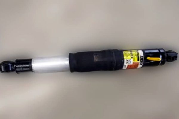 MagneRide Shocks Leaking Problem (Explained)