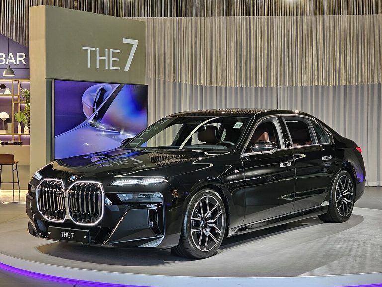 BMW Carbon Black vs. Black Sapphire: A Detailed Comparison - Cherish ...