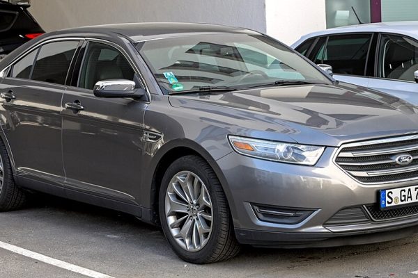 Ford Taurus Backup Camera Not Working (Troubleshooting Guide)