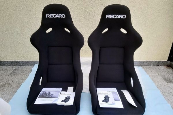 Recaro Vs. Bride Seats: A Detailed Comparison for Car Enthusiasts