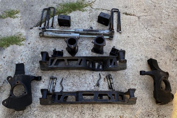 5 Rough Country Lift Kit Problems (Troubleshooting Guide)