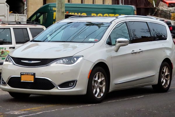 2017 Chrysler Pacifica Active Grille Shutter Problems (Troubleshooting Guide)