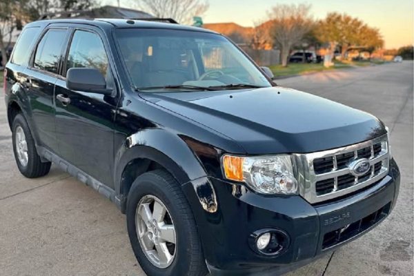 4 Ford Escape Hood Latch Problems (Troubleshooting Guide)