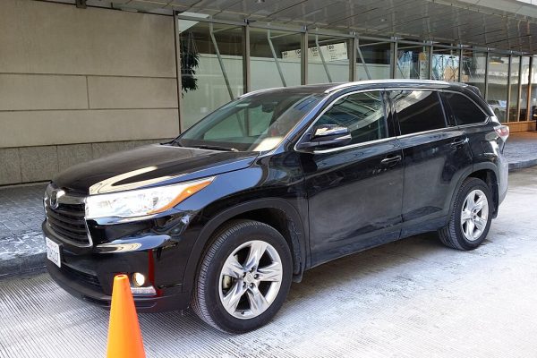 Toyota Highlander Liftgate Recall: What’s Going On?