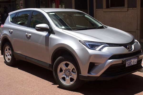 Toyota RAV4 Liftgate Recall? Service Campaigns & Legal Actions Explained