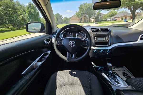 Dodge Journey Window Switch Problems: Symptoms, Recalls & Repair Costs
