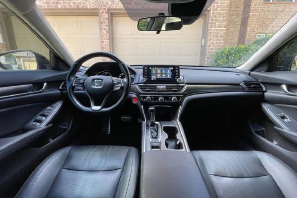 Is HondaLink Worth It? Real Value, Hidden Costs & Daily Hassles