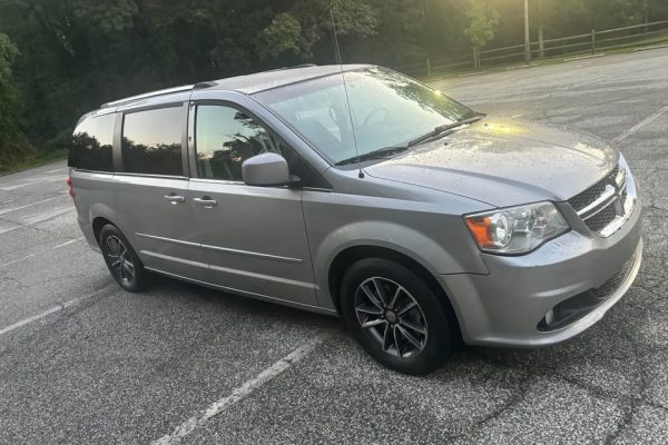 Dodge Grand Caravan Sliding Door Problems: Fixes, Coverage & Missed Warnings