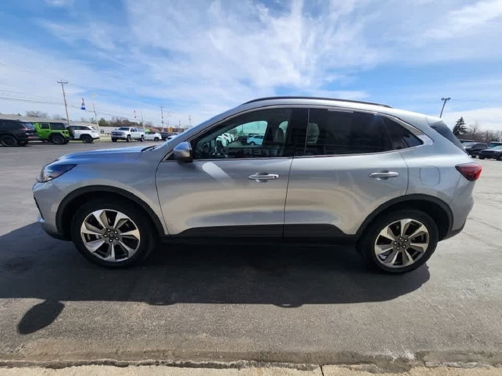 2023 Ford Escape Platinum