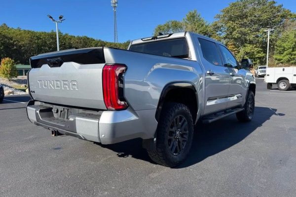 Toyota Tundra Tow Package: What the Brochure Doesn’t Tell You
