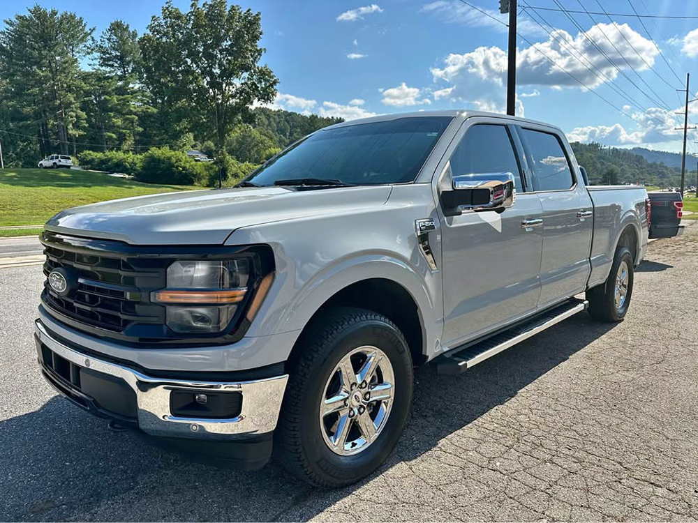 2024 Ford F-150 XLT Pickup 4D 6½-ft bed