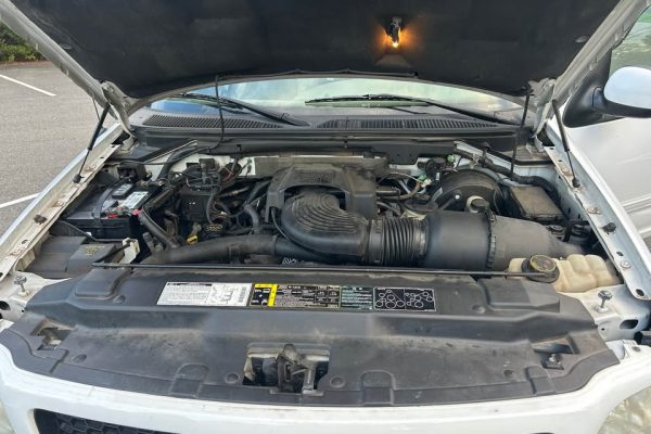 Ford 5.4 Engine Problems: Failures, Fixes & What You’ll Pay