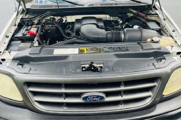 Ford 4.6 V8 Problems: What Fails, What Lasts & What to Watch