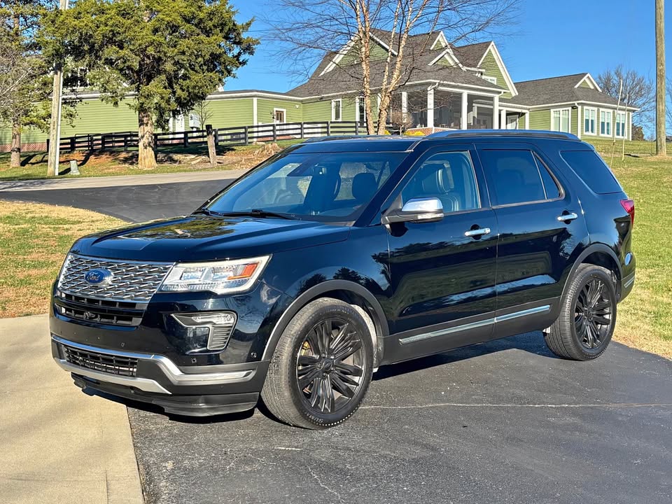 2018 Ford Explorer Platinum AWD