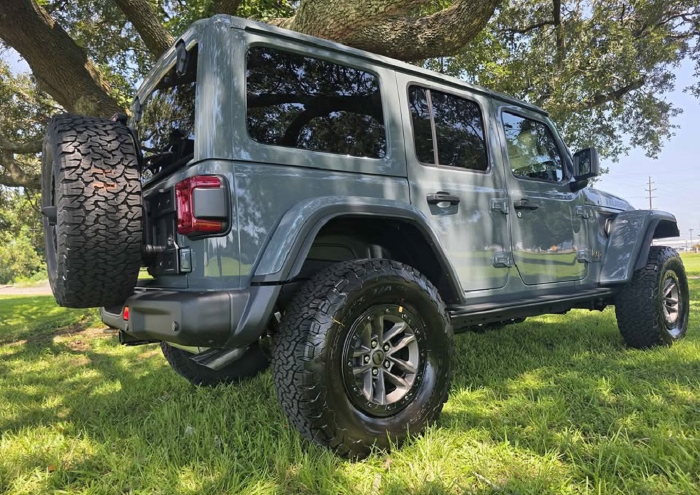 2025 Jeep Wrangler Rubicon 392 with Xtreme Recon Package