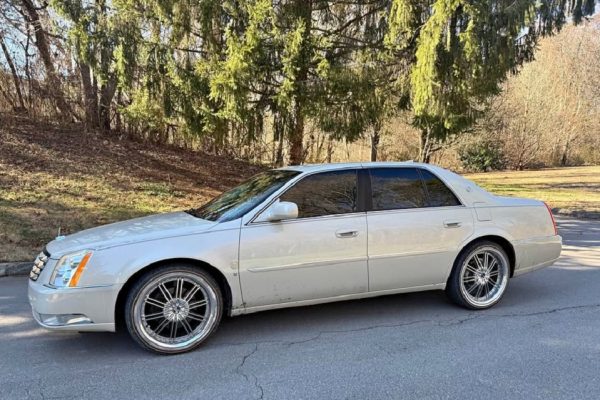 Cadillac Northstar Engine Problems: Thread Failures, Oil Leaks & Repairs That Actually Work