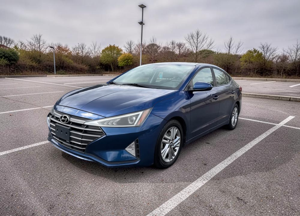 2020 Hyundai Elantra SE Sedan