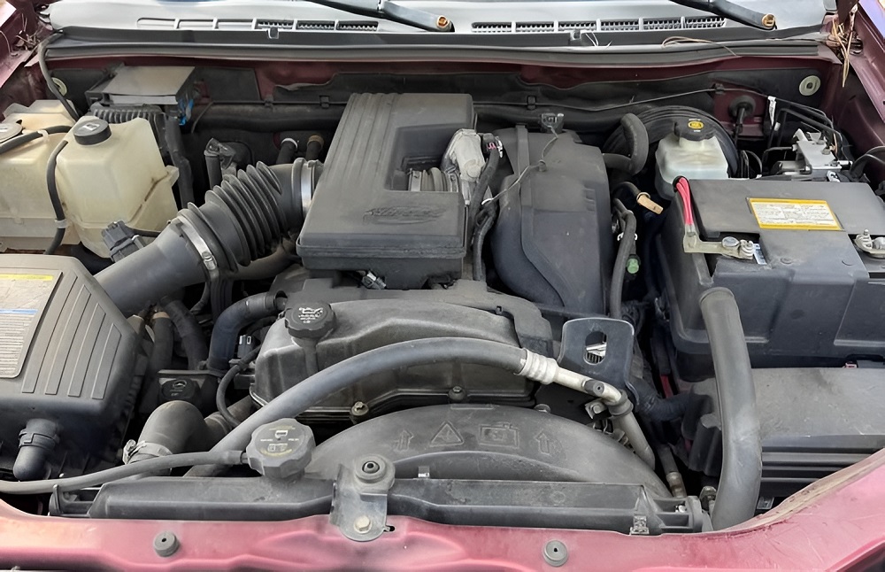 Chevy Colorado Engine Bay
