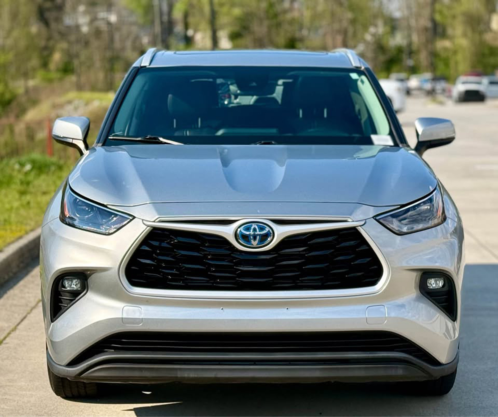 2022 Toyota Highlander Hybrid XLE Sport Utility