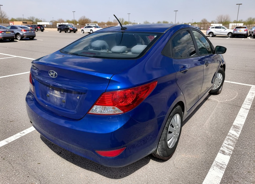 2013 Hyundai Accent GLS Sedan